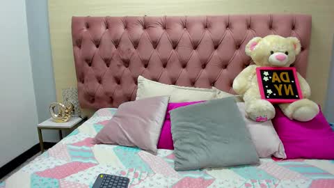 DaniiBelluci  online show from September 20, 4:04 am