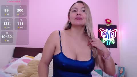 K A R O L online show from April 4, 10:39 pm