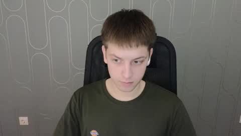 danila online show from April 3, 9:44 pm