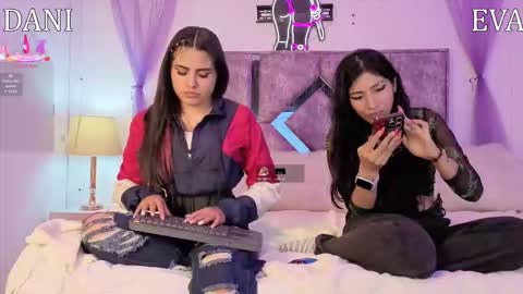 Danilu and Eva online show from February 23, 6:54 pm