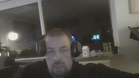 danishman1980 online show from November 9, 10:12 pm