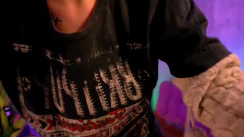 danita_veelz online show from December 17, 3:02 am