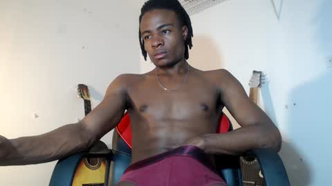 dann_hill_1 online show from December 22, 4:28 am