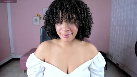 Snapshot of danna_berry chatting on January 9, 3:12 pm DannaBerry online show from January 9, 3:12 pm