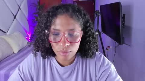 Snapshot of danna_berry chatting on September 8, 3:33 pm DannaBerry online show from September 8, 3:33 pm