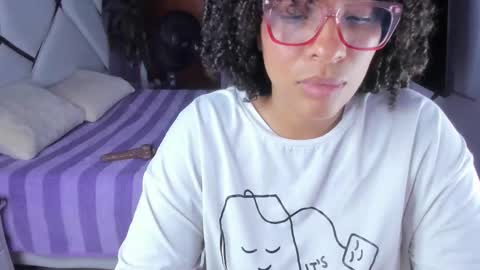 Snapshot of danna_berry chatting on October 8, 5:08 pm DannaBerry online show from October 8, 5:08 pm