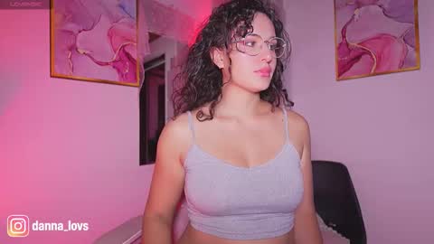 Snapshot of danna_lovs chatting on September 26, 6:16 pm Danna Lovs online show from September 26, 6:16 pm