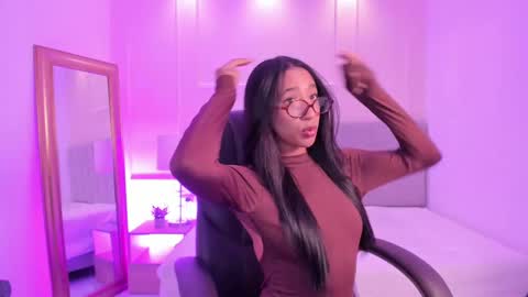 danna_palmeth online show from October 16, 11:58 pm
