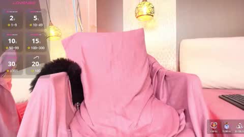 Snapshot of dannadoll69 chatting on October 1, 1:43 pm Dannamunoz130 online show from October 1, 1:43 pm