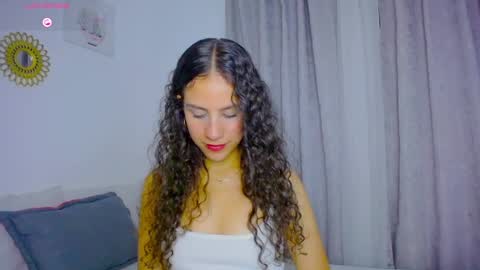 The love of your life  online show from October 7, 1:23 am