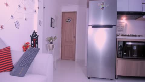 Insta DannaBlueX  online show from October 10, 5:52 pm