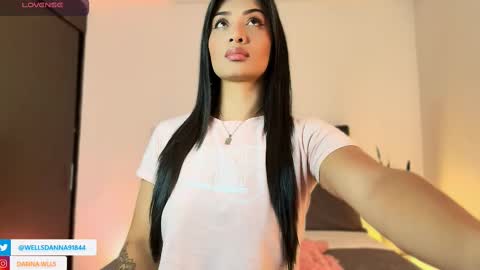 Danna Wells online show from October 15, 10:16 am