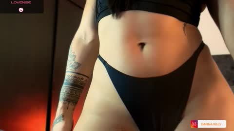 Danna Wells online show from November 18, 7:28 pm