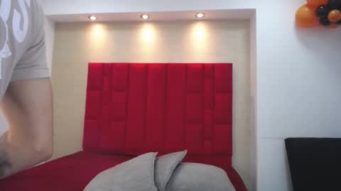 Danny online show from October 14, 1:25 pm