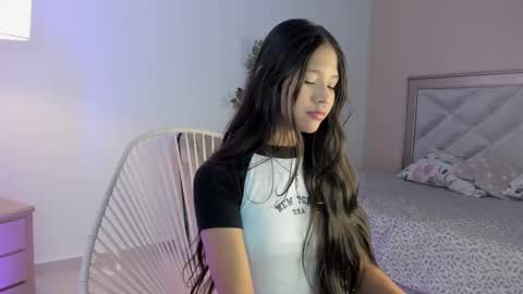 Snapshot of danny_doll_ chatting on October 24, 2:23 am Danny online show from October 24, 2:23 am