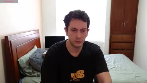 Snapshot of danruiz33 chatting on October 12, 3:15 pm Dan online show from October 12, 3:15 pm