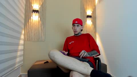 dante_armstrong online show from November 18, 4:04 am