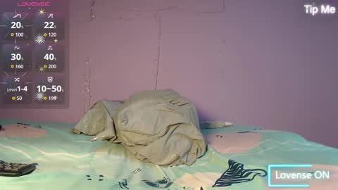 dante_bear online show from September 15, 9:16 pm