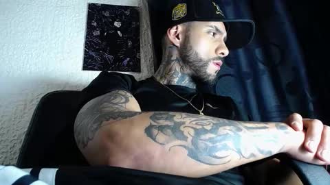 dante_d_angelo_ online show from October 28, 4:24 am