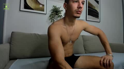 Snapshot of dante_vegas chatting on September 29, 11:31 am Dante online show from September 29, 11:31 am