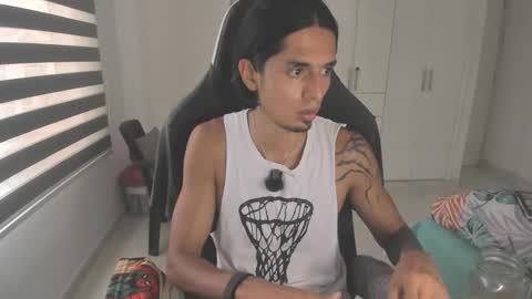 X Dante7373574 online show from March 3, 10:39 pm