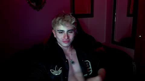 danteobscuro online show from December 5, 12:21 am