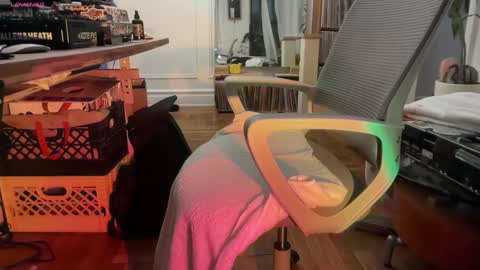 Dante online show from January 27, 5:47 am