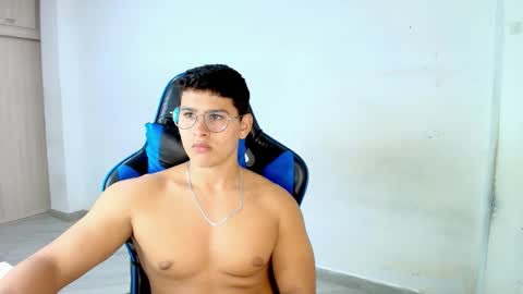 Dantraxx online show from February 1, 8:50 pm