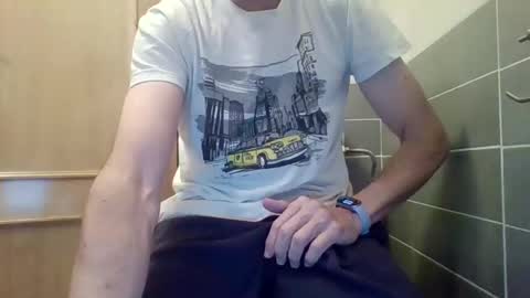 danydotado online show from October 10, 6:58 pm