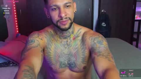 danyfitguy_ online show from October 30, 11:27 pm