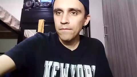 Daniel online show from February 23, 9:39 pm