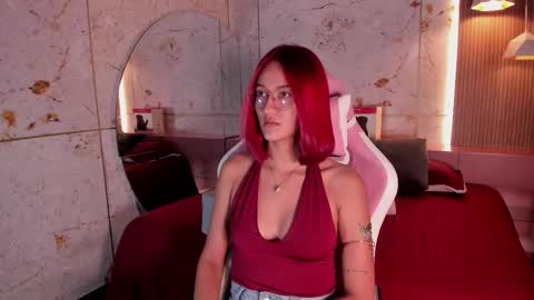 Snapshot of daphne_courtis chatting on September 29, 3:38 am Daphne online show from September 29, 3:38 am