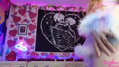 Daphne Madison online show from February 14, 8:59 pm