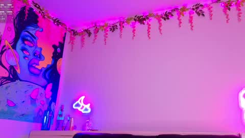 Daphne Madison online show from December 3, 10:21 pm