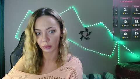 Snapshot of daria_spring chatting on January 18, 6:21 pm Daria online show from January 18, 6:21 pm