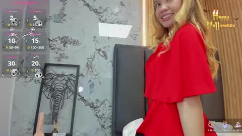        online show from October 31, 9:04 pm