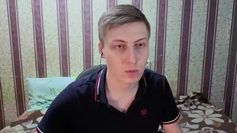 darienlarge online show from February 5, 5:49 pm