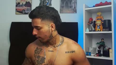 Darius Phoenix  online show from March 12, 3:18 pm