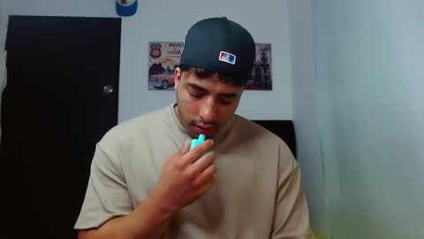 Darius Phoenix  online show from September 22, 9:41 pm