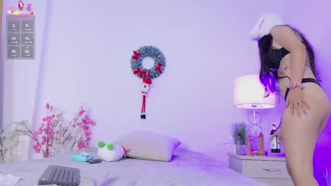 dark_angell77 online show from December 22, 11:28 am