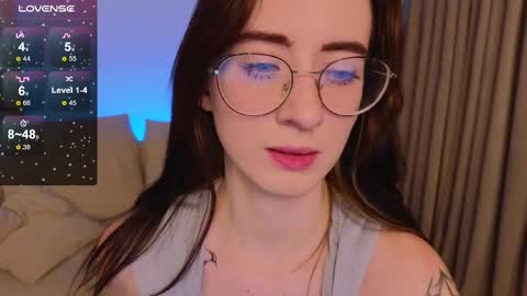 Lola online show from March 1, 9:51 am