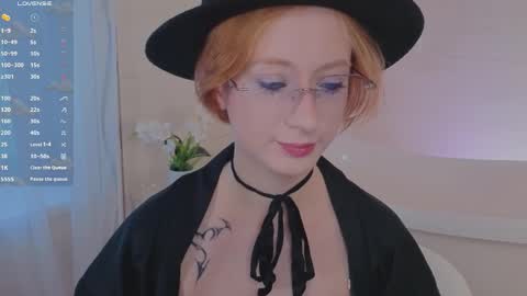 Lola online show from March 21, 2:17 am