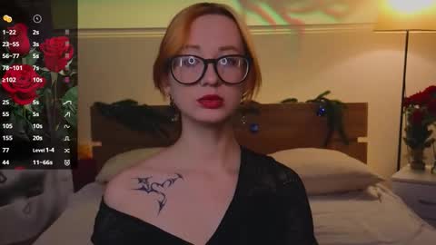 Lola online show from December 22, 2:18 am