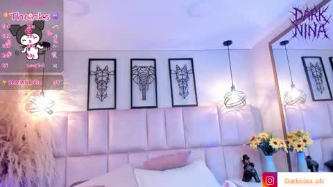 Snapshot of dark_nina_ chatting on September 11, 3:41 am Nina online show from September 11, 3:41 am