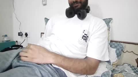 just a guy online show from March 19, 4:34 pm