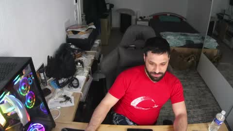 darkschneider_ online show from April 21, 1:42 am