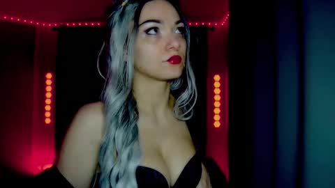 roseredgoddess online show from February 25, 2:37 am