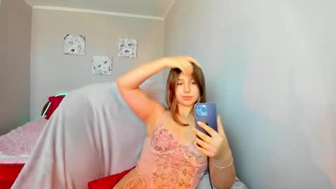 Snapshot of dashechka chatting on October 18, 6:39 am Dasha online show from October 18, 6:39 am
