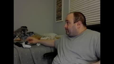 Snapshot of daveishorny1988 chatting on October 10, 12:38 am daveishorny1988 online show from October 10, 12:38 am