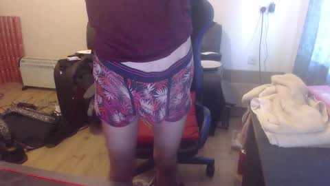 dave online show from October 6, 7:04 am